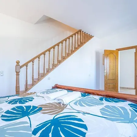 Sm21-big House In The Villa *